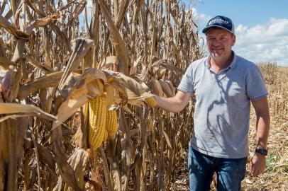  RONDA ALTA, engenheiro agrônomo Francisco Souilljee, 46 anos, propriedade da famíliaIndexador: Luis Iarcheski