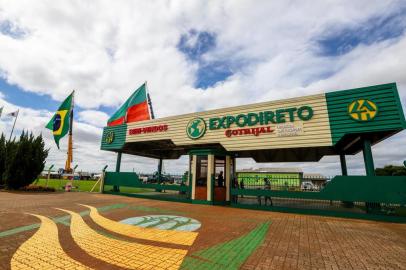  NÃO ME TOQUE, RS, BRASIL - 10/03/2019 - Ambiental e preparativos para a abertura da Expodireto.