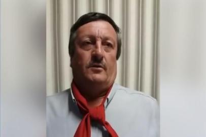 Após uma polêmica envolvendo o Dia Internacional da Mulher, o vereador de Nova Petrópolis Cláudio Gottschalk (PDT) fez um vídeo em seu perfil do Facebook se desculpando com as mulheres.
