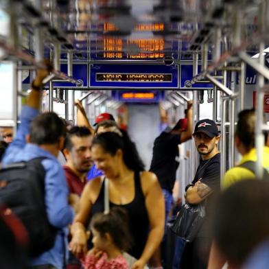  PORTO ALEGRE, RS, BRASIL, 11/03/2019- Alta das passagens do ônibus e trem.(FOTOGRAFO: LAURO ALVES / AGENCIA RBS)