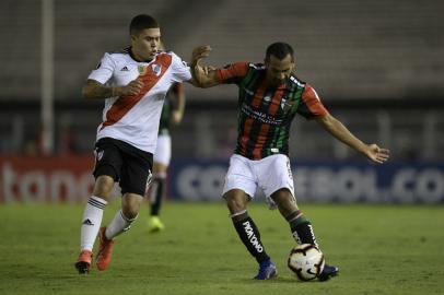 River Plate, Palestino