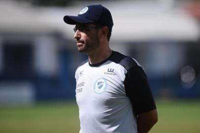  VACARIA, RS, BRASIL (14/02/2019)Time do Glória se prepara para divisão de aceso. Na foto, técnico Júlio Cesar Nunes. (Antonio Valiente/Agência RBS)