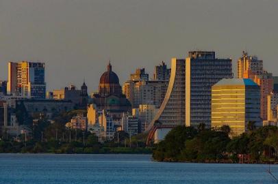 Porto Alegre vista de outro ângulo no clique do leitor Ruy Beck no Instagram com a hashtag #doleitorzh