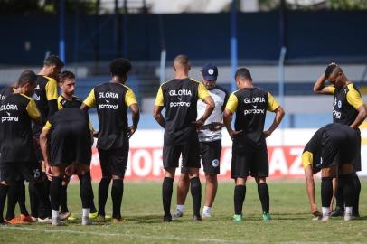  VACARIA, RS, BRASIL (14/02/2019)Time do Glória se prepara para divisão de aceso. (Antonio Valiente/Agência RBS)