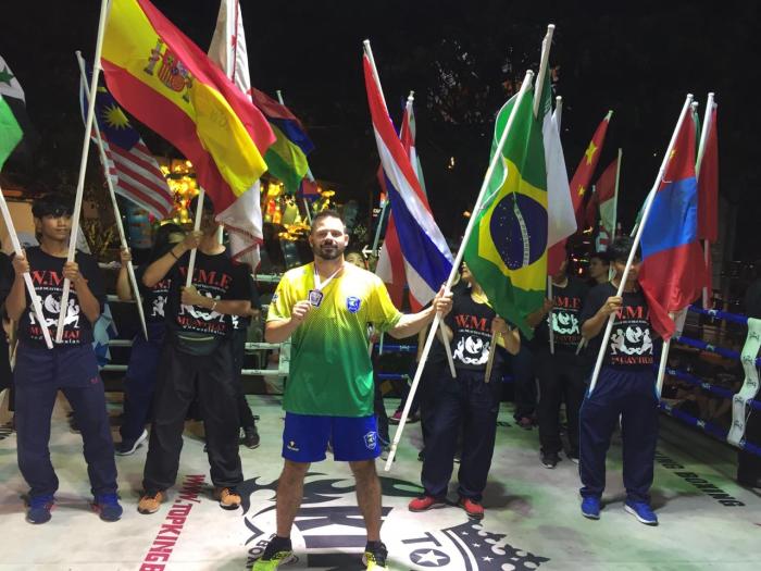 Atleta do DF conquista mundial de muay thai