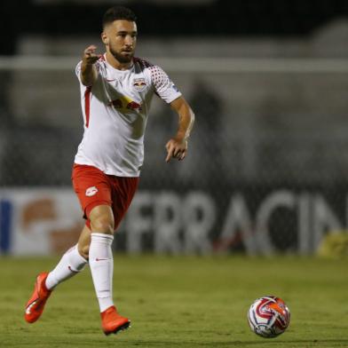 Zagueiro Léo Ortiz foi selecionado para entrar na seleção do Paulistão, jogando pelo Red Bull Brasil