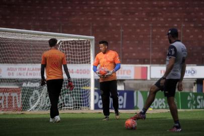  CAXIAS DO SUL, RS, BRASIL, 14/03/2019 - Equipe da Ser Caxias treina sob comando do técnico Pingo. NA FOTO: goleiro Lee. (Marcelo Casagrande/Agência RBS)