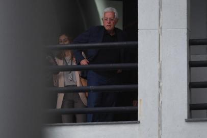 Former Secretary-General of the Presidency Moreira Franco is seen at the Federal Police headquerters in Rio de Janeiro, Brazil on March 22, 2019, a day after he and Brazils former president (2016-2018) Michel Temer were arrested as part of the sprawling Car Wash anti-corruption probe. - Police detained Temer, the 78-year-old predecessor of far-right President Jair Bolsonaro, in Sao Paulo and transferred him to Rio de Janeiro -- the latest ex-leader of the Latin American country to be caught up in the so-called Car Wash investigation that has claimed scores of political and corporate scalps. (Photo by MAURO PIMENTEL / AFP)