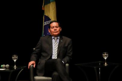  PORTO ALEGRE, RS, BRASIL, 22.03.2019. General Hamilton Mourão, vice-presidente da República na Fiergs.(FOTOGRAFO: OMAR FREITAS / AGENCIA RBS)