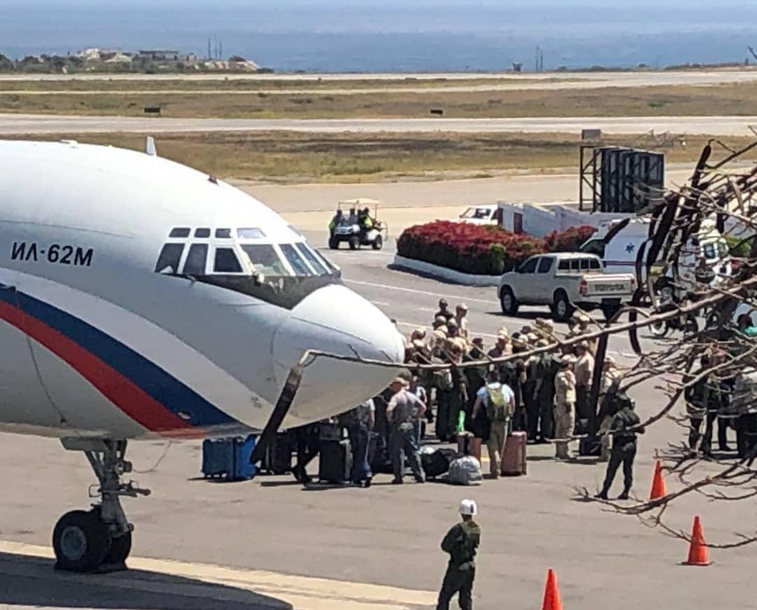 Aviões russos deixam a Venezuela após participarem de manobras