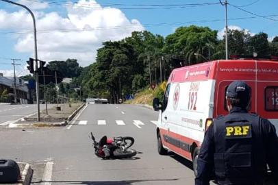 Motociclista morre em acidente de trânsito na BR-116 em Caxias do Sul.