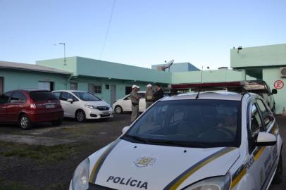 IMBÉ, RS, BRASIL - 26/03/2019: Polícia foi até posto de saúde de Imbé depois que prefeito chamou a polícia porque médico não estava no local