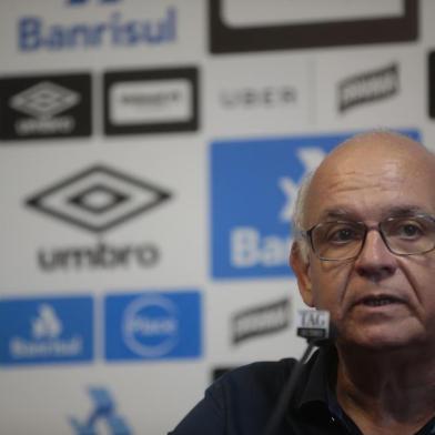  PORTO ALEGRE, RS, BRASIL, 29-11-2018. Em coletiva no CT Luiz Carvalho, Romildo Bolzan e Duda Kroeff anunciam confirmaçao de Renato Gaúcho no Grêmio. (ANDRÉ ÁVILA/Agência RBS_