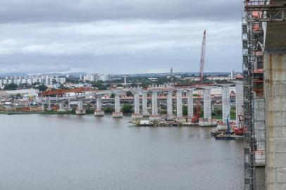  PORTO ALEGRE, RS, BRASIL - 11/01/2019 - Obras da ponte do Guaíba.Indexador: ISADORA NEUMANN