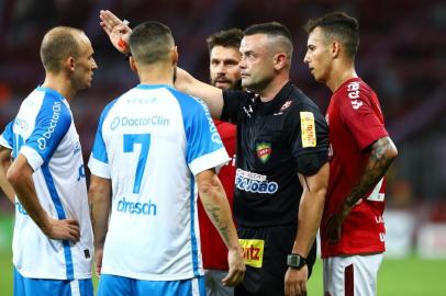  PORTO ALEGRE, RS, BRASIL, 27.03.2019. Internacional enfrenta o Novo Hamburgo pela partida de volta das quartas de final do Gauchão 2019 no estádio Beira-Rio.FOTO: ISADORA NEUMANN/AGÊNCIA RBS