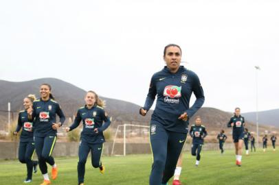 Com Marta, seleção brasileira feminina foi convocada para amistosos contra Espanha e Escócia