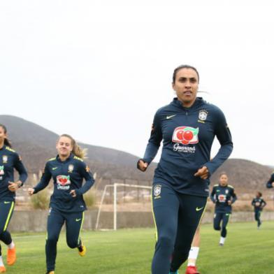 Com Marta, seleção brasileira feminina foi convocada para amistosos contra Espanha e Escócia