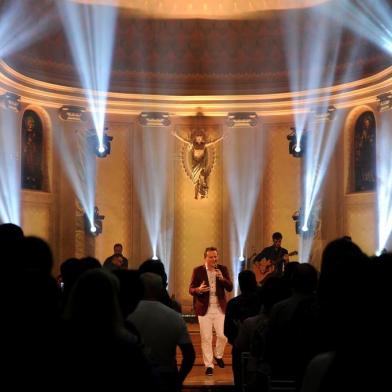  CAXIAS DO SUL, RS, BRASIL (29/03/2019)Gravação de CD e DVD ao vivo do Padre Ezequiel Dal Pozzo no Seminário Nossa Senhora Aparecida em Caxias do Sul. (Antonio Valiente/Agência RBS)