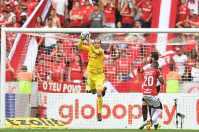 O goleiro do Inter Marcelo Lomba durante o Gre-Nal do Brasileirão 2018 no Beira-Rio.