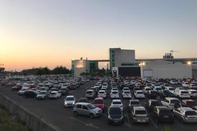 Estacionamento do shopping Iguatemi Caxias