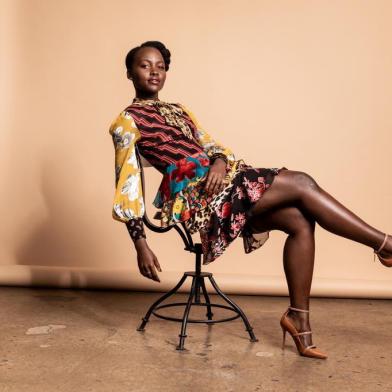 NYONGO-UGWU-ART-LSPR-032619Lupita Nyongo at Ironwood Hall in Austin, Texas, March 9, 2019. The Kenyan-Mexican star of âUsâ and âBlack Panther,â who seems to excel at everything â even rap â is an exception in her industry, for better and worse. (Roger Kisby/The New York Times)Editoria: ELocal: AUSTINIndexador: ROGER KISBYFonte: NYTNSFotógrafo: STR