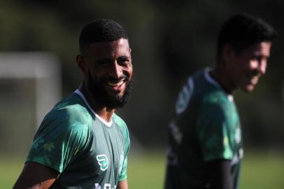  CAXIAS DO SUL, RS, BRASIL (02/04/2019)Treino do Juventude no CT em Caxias do Sul. Na foto, lateral direito john Lennon.  (Antonio Valiente/Agência RBS)