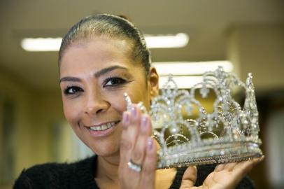  PORTO ALEGRE, RS, BRASIL, 28-04-2016.30 anos que Deise Nunes ganhou o concurso de Miss Brasil . (FOTO ANDRÉA GRAIZ/AGÊNCIA RBS).