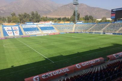 universidad católica, chile, santiago, Estádio San Carlos de Apoquindo