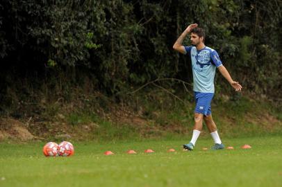 CAXIAS DO SUL, RS. 04/04/2019Treino SER Caxias.Rafael Gava (Lucas Amorelli/Agência RBS)