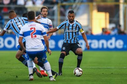 Gremio x Universidad CatolicaRS - FUTEBOL/CONMEBOL LIBERTADORES 2019 /GREMIO X UNIVERSIDAD CATOLICA - ESPORTES - Lance da partida entre Gremio e Universidad CatÃ³lica do Chile, disputada na noite desta quinta-feira, no Estadio San Carlos de Apoquento, em Santiago, valida pela da Conmebol Libertadores 2019. FOTO: LUCAS UEBEL/GREMIO FBPAEditoria: SPOIndexador: Lucas UebelSecao: futebolFonte: Gremio.netFotógrafo: Gremio x Universidad Catolica