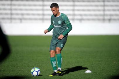  CAXIAS DO SUL, RS, BRASIL (09/04/2019)Treino do Juventude no Estádio Alfredo Jaconi em Caxias do Sul. Na foto, Rafael Bastos. (Antonio Valiente/Agência RBS)