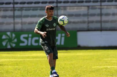 CAXIAS DO SUL, RS, BRASIL, 10/04/2019O juventude faz seu último treino jo Jaconi antes da partida decisiva contra o Botafogo - RJ na 3ª fase da Copa do Brasil aqui mesmo em Caxias amanhã às 19h.João Paulo, volante  (Lucas Amorelli/Agência RBS)