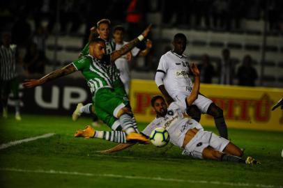  CAXIAS DO SUL, RS, BRASIL, 11/04/2019. Juventude x Botafogo-RJ, partida válida pelo jogo da volta da terceira fase da Copa do Brasil 2019 e realizada no estádio Alfredo Jaconi. (Porthus Junior/Agência RBS)