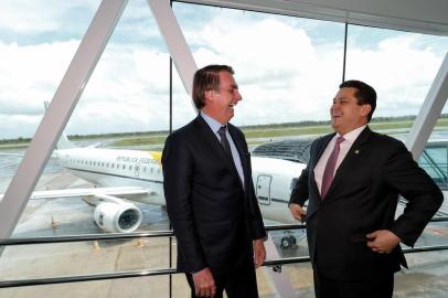  (Macapá - Amapá, 12/04/2019) Presidente da República, Jair Bolsonaro, e o Presidente do Senado Federal, Senador Davi Alcolumbre, durante cerimônia de Inauguração do Novo Terminal de Passageiros do Aeroporto Internacional de Macapá ¿ Alberto Alcolumbre.Foto: Alan Santos/PR