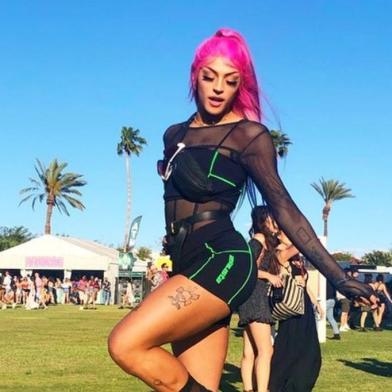 Pabllo Vittar aparece de surpresa no Coachella