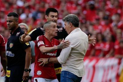  PORTO ALEGRE, RS, BRASIL, 14.04.2019. Inter e Grêmio se enfrentam no Beira-Rio em primeira partida pela final do Campeonato Gaúcho 2019. Clássico é o Gre-Nal de número 419.(Foto: Marco Favero / Agencia RBS)Indexador: Felix Zucco