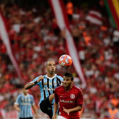  PORTO ALEGRE, RS, BRASIL, 14.04.2019. Inter e Grêmio se enfrentam no Beira-Rio em primeira partida pela final do Campeonato Gaúcho 2019. Clássico é o Gre-Nal de número 419.(Foto: Marco Favero / Agencia RBS)Indexador: Felix Zucco