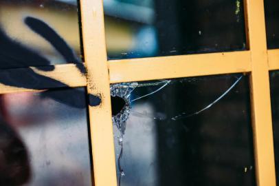  PORTO ALEGRE, RS, BRASIL, 15/04/2019- Vandalismo na Escola Municipal Vila Monte Cristo.  (FOTOGRAFO: OMAR FREITAS / AGENCIA RBS)