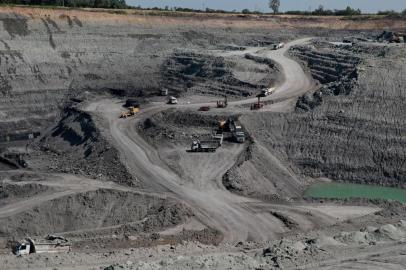  BUTIÁ- RS- BRASIL- 13/02/2019- Situação da barragem de mineração em Butiá, população em alerta por eventual risco de rompimento depois da tragédia de Brumadinho. Barragem da Mina do Recreio, onde são depositados os rejeitos do carvão. (FOTOGRAFO: FERNANDO GOMES / AGENCIA RBS).