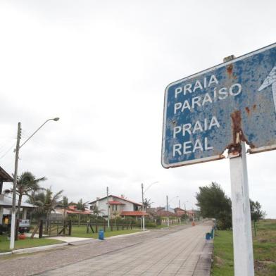  ARROIO DO SAL- RS- 18/04/2019- Estudos para a instalação do Porto de Torres. Praia Paraíso em Arroio do Sal.  FOTO FERNANDO GOMES/ ZERO HORA.