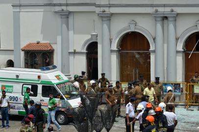 Explosões ocorridas em Colombo, capital do Sri Lanka.