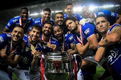 BELO HORIZONTE, MG - 20.04.2019: ATLÉTICO MG X CRUZEIRO - Jogadores do Cruzeiro comemoram o título durante Atlético-MG x Cruzeiro, partida válida pela final do Campeonato Mineiro 2019, realizada na Arena Independência, Belo Horizonte, MG. (Foto: Dudu Macedo/Fotoarena/Lancepress!)