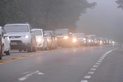  CAXIAS DO SUL, RS, BRASIL (21/04/2019)Movimento intenso nas rodovias de Caxias do Sul durante o retorno do feriado de Páscoa. (Antonio Valiente/Agência RBS)