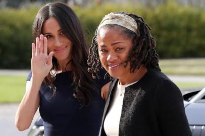 Meghan Markle e a mãe