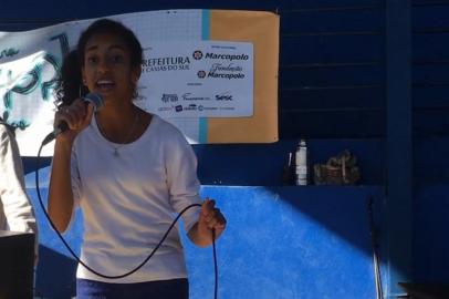 Dudah Cardozo participa do Hip Hop nas Escolas