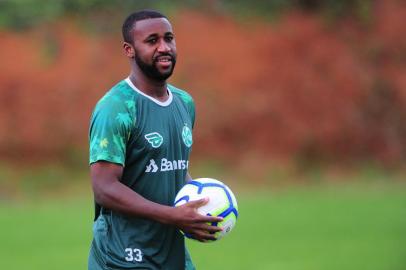  CAXIAS DO SUL, RS, BRASIL, 23/04/2019. Treino do Juventude  no CT. O Ju, joga contra o Vila Nova (GO) pelo jogo de ida da quarta fase da Copa do Brasil 2019. Na foto, atacante Bruno Alves. (Porthus Junior/Agência RBS)Indexador:                                 