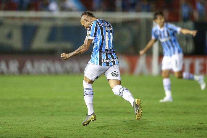 LUCAS UEBEL / GRÊMIO FBPA