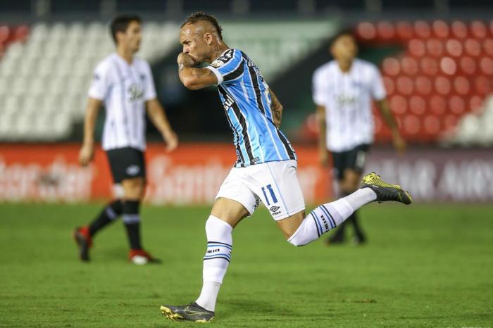 LUCAS UEBEL / GRÊMIO FBPA