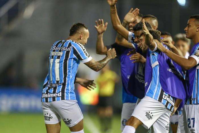 LUCAS UEBEL / GRÊMIO FBPA