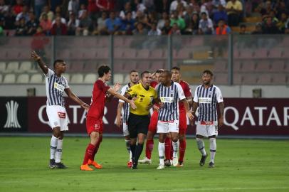  LIMA, PERU - 24/04/2019 - Inter enfrenta o Alianza Lima pela quinta rodada da fase de grupos da Libertadores de 2019.Indexador: Jeff Botega